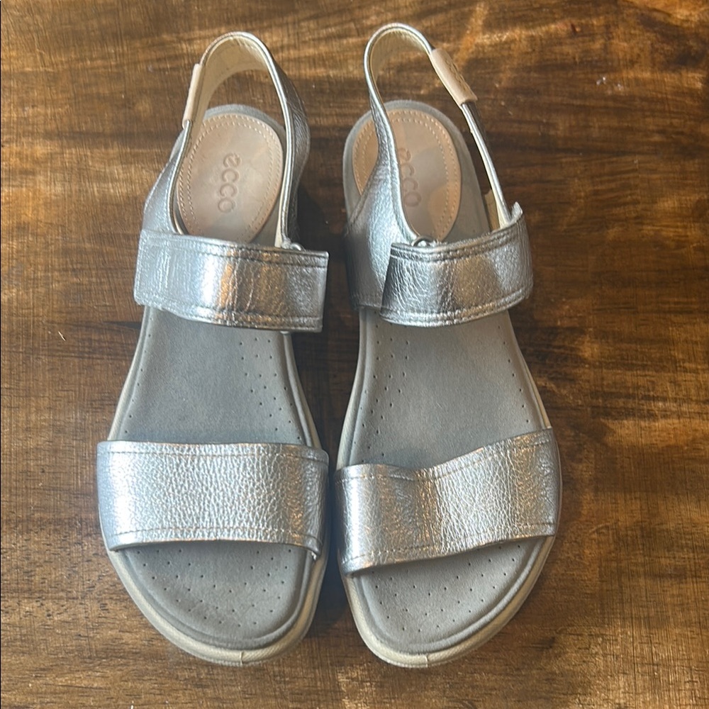ECCO women’s Silver Sandals
